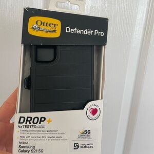 Otter Box Defender Pro Series phone protector Samsung Galaxy S21 5G. Brand new.